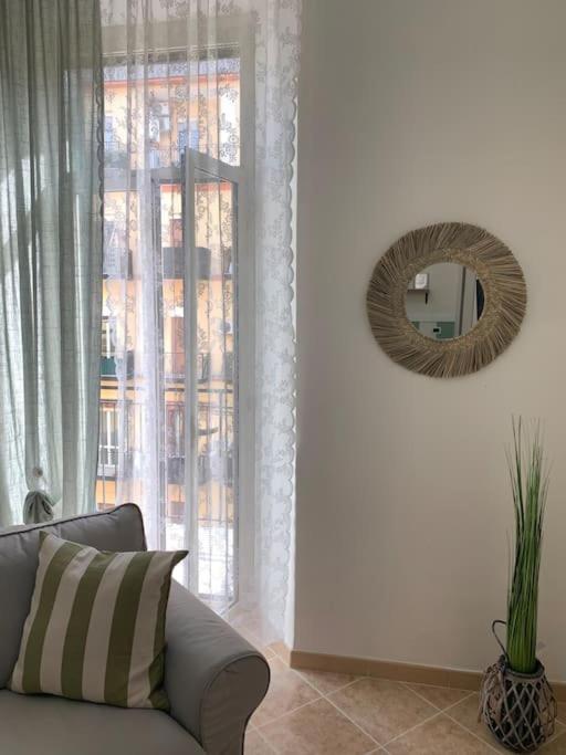 Appartamento: La Maison Verte Napoli Exterior foto